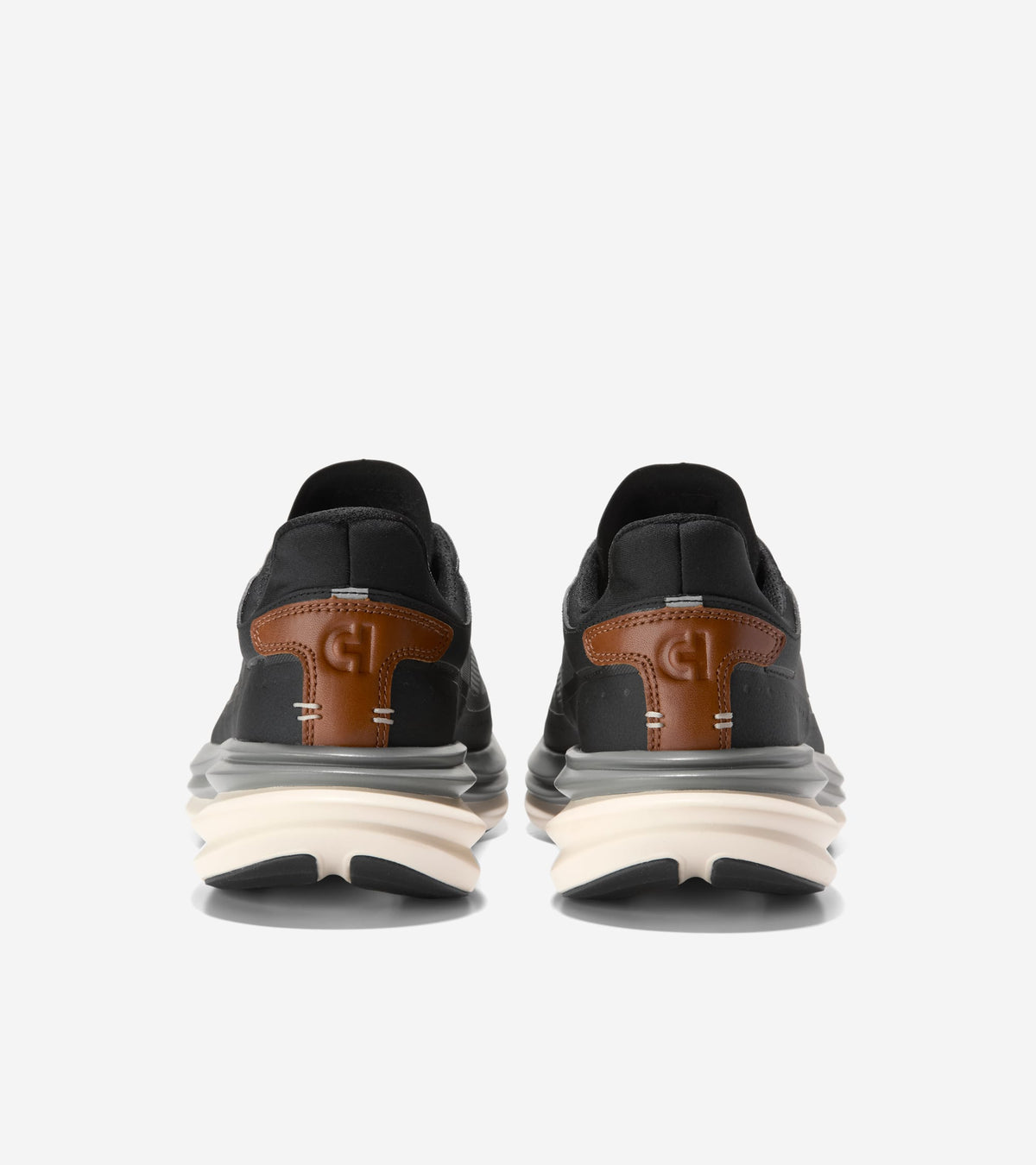 Men's ØriginalGrand Quadstar Running Sneakers in Black | Cole Haan