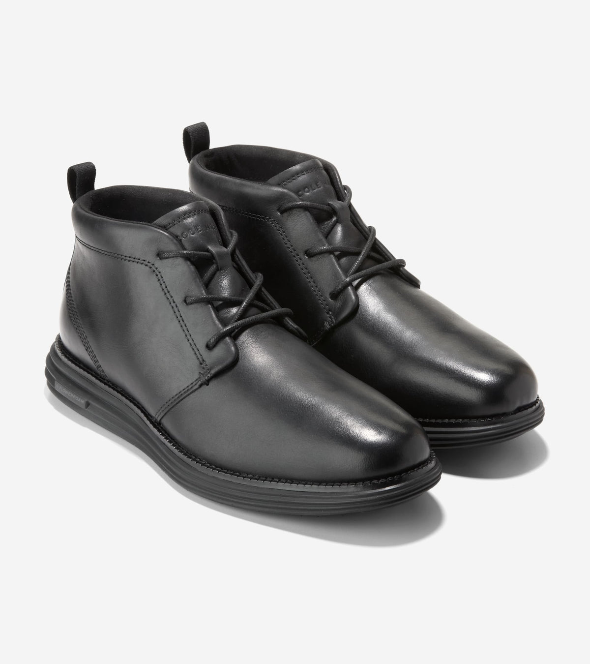 Men's ØriginalGrand Remastered Waterproof Chukka Boots in Black | Cole Haan
