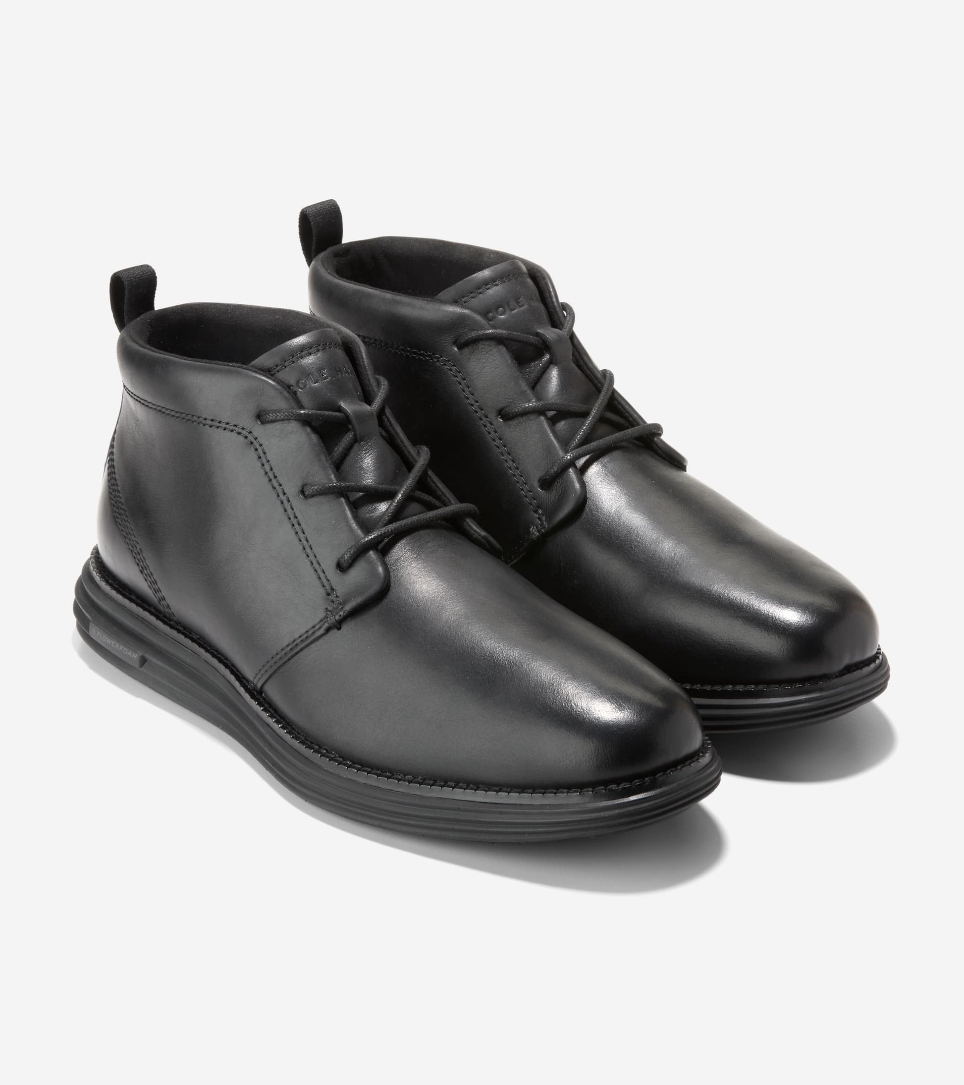 Men's ØriginalGrand Remastered Waterproof Chukka Boots in Black | Cole Haan