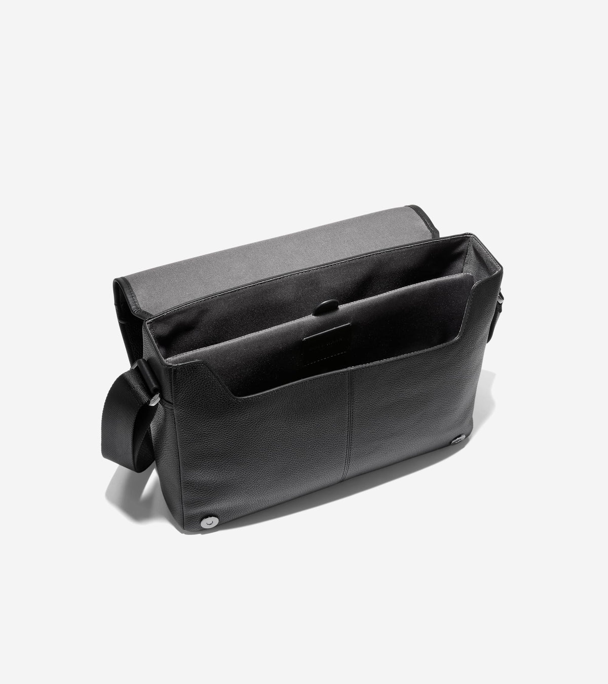 Men's Damon Messenger Bag in Black | Cole Haan