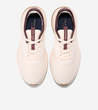 Women's GrandPrø All-Day Golf Shoes in White | Cole Haan