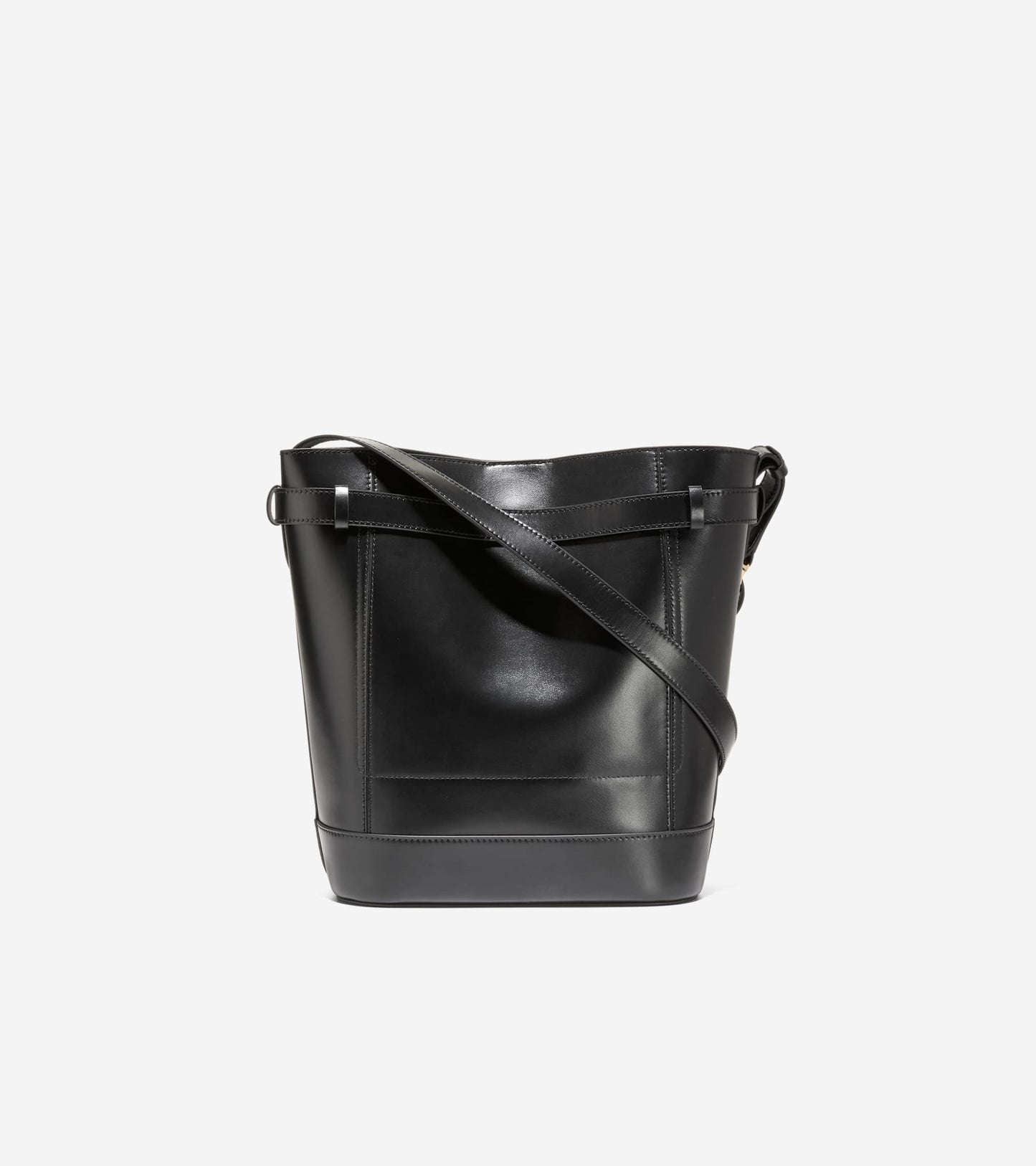 Women's Alexandria Bucket Bag in Black | Cole Haan