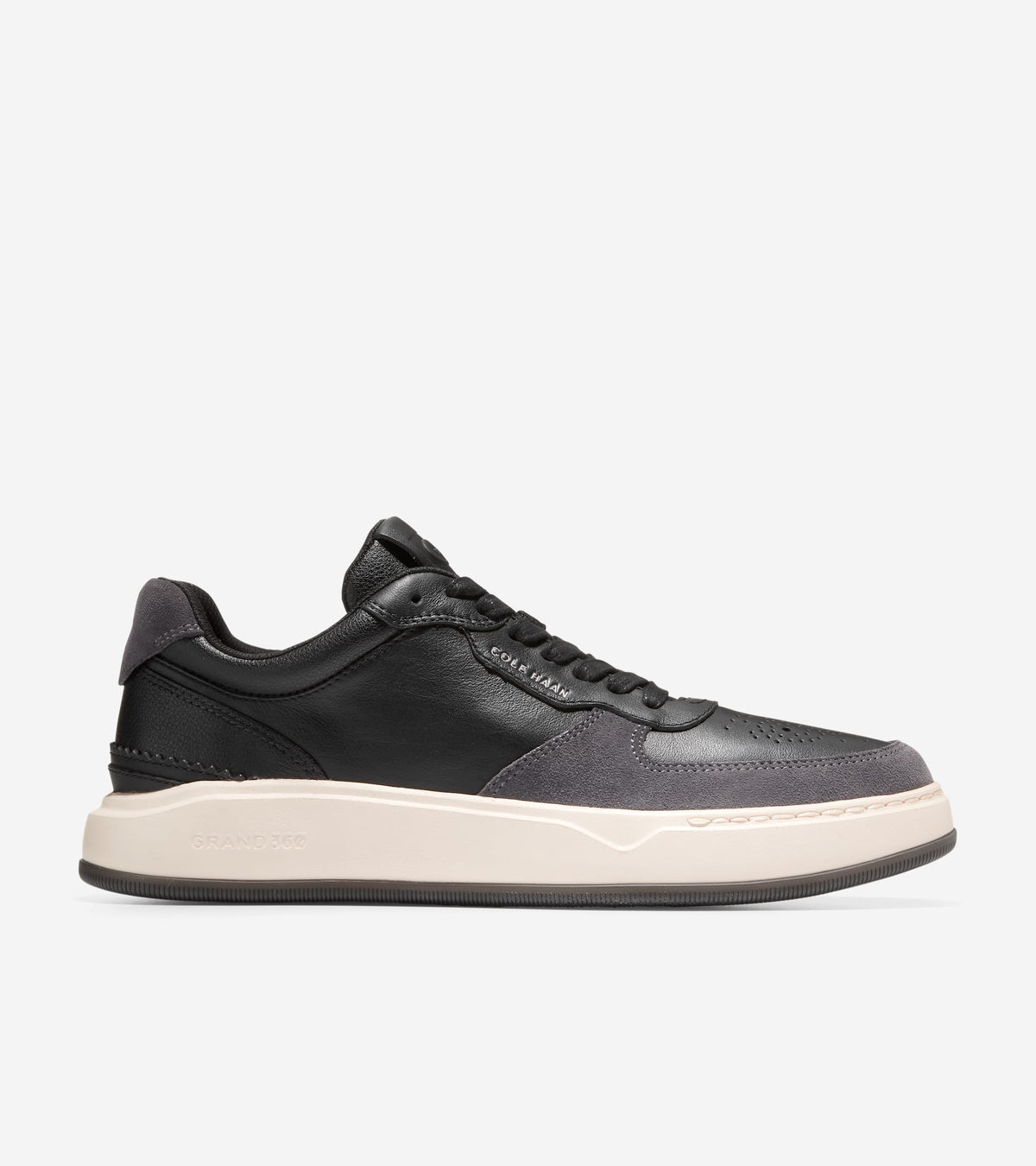 Black-Pavement,7